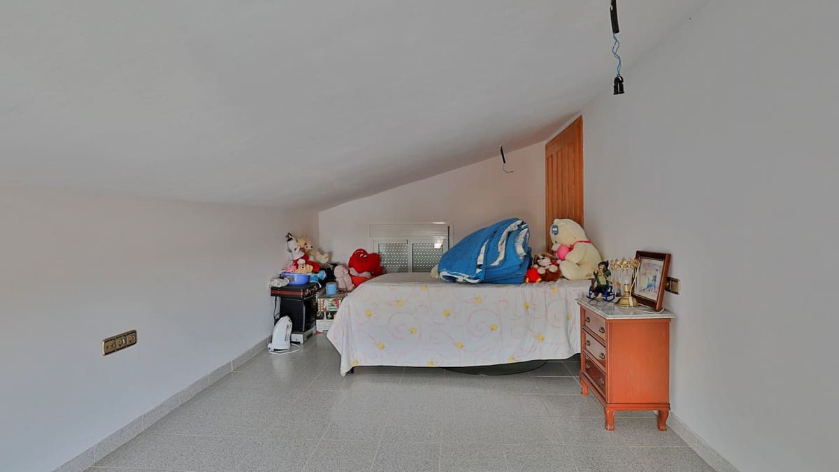 6 chambre Finca/Maison de Campagne à vendre à Alfarnatejo - 420 000 € (Ref: 10128698)