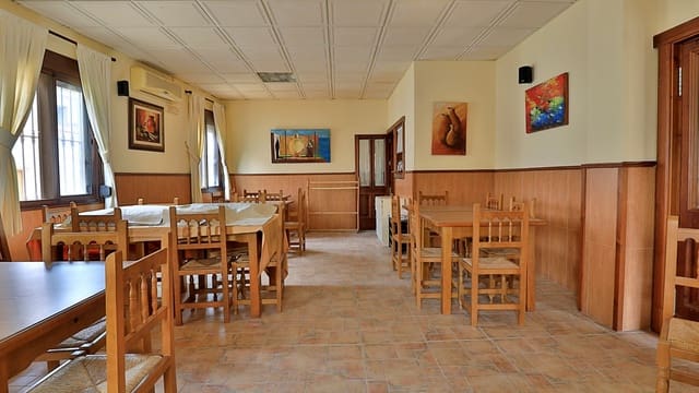 6 chambre Finca/Maison de Campagne à vendre à Alfarnatejo - 420 000 € (Ref: 10128698)