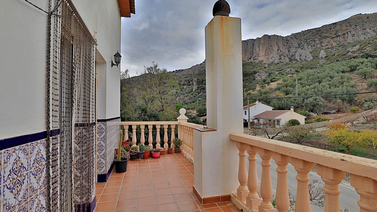 6 chambre Finca/Maison de Campagne à vendre à Alfarnatejo - 420 000 € (Ref: 10128698)