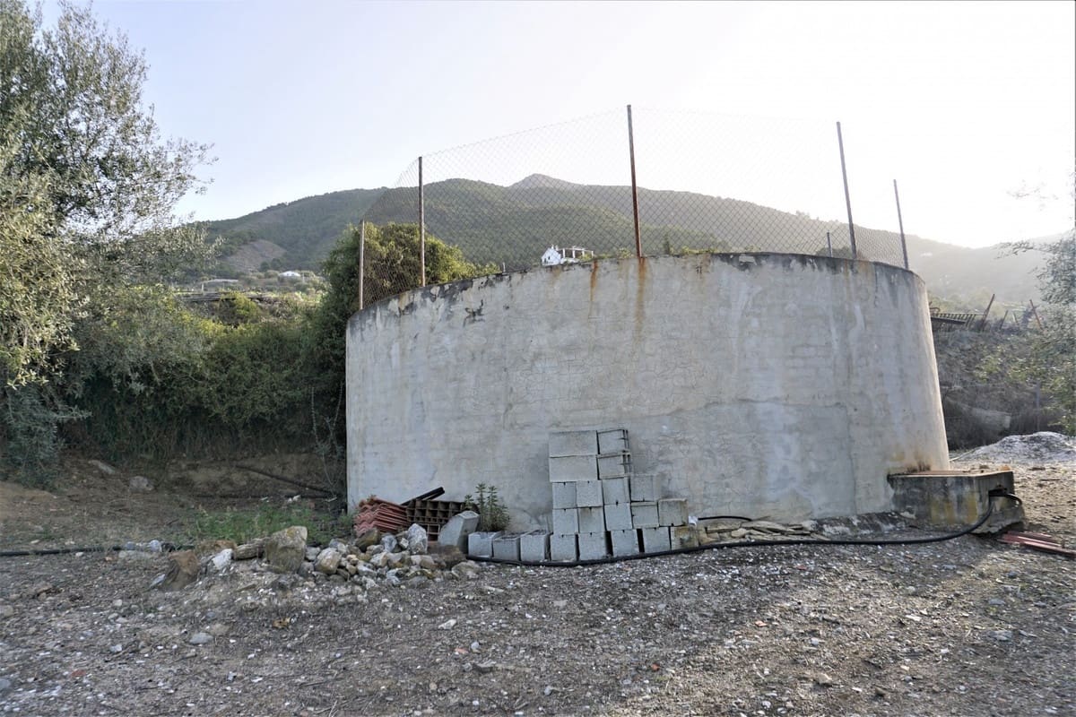 Finca/Casa Rural de 3 habitaciones en Alcaucín en venta con garaje - 375.000 € (Ref: 10128701)