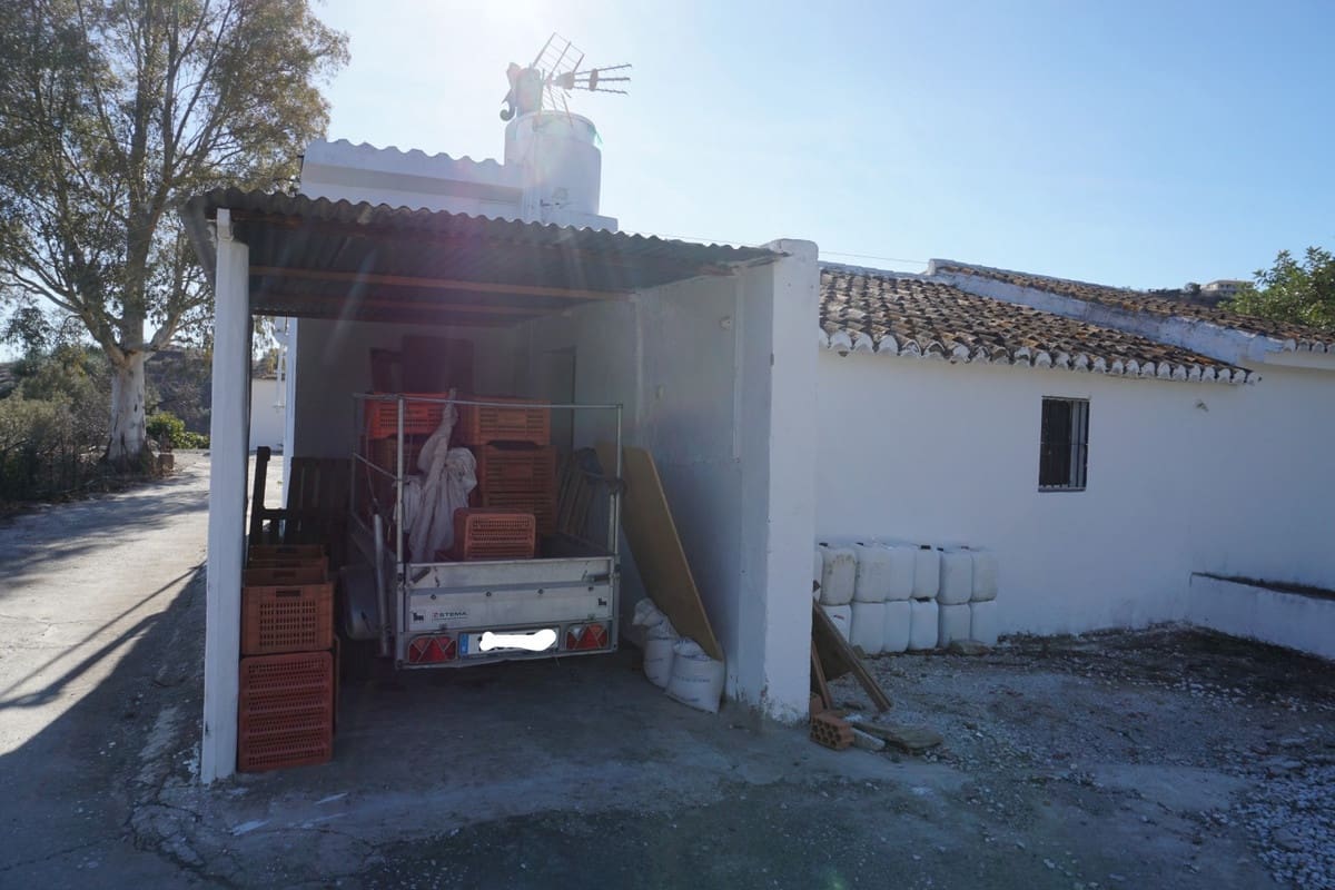 3 slaapkamer Finca/Landhuis te koop in Vinuela met garage - € 420.000 (Ref: 10128702)
