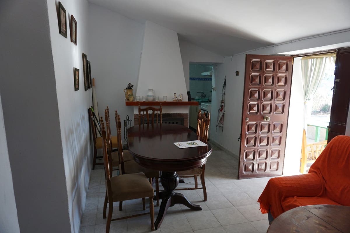 3 slaapkamer Finca/Landhuis te koop in Vinuela met garage - € 420.000 (Ref: 10128702)