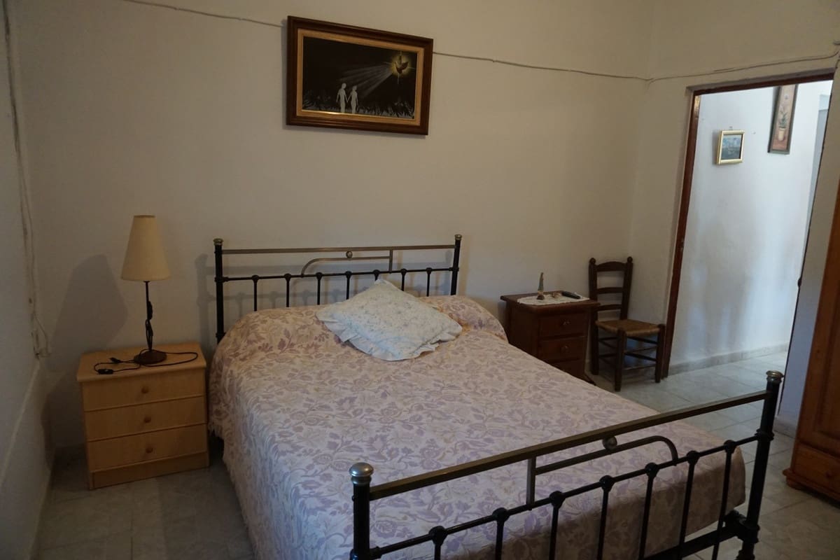 3 slaapkamer Finca/Landhuis te koop in Vinuela met garage - € 420.000 (Ref: 10128702)