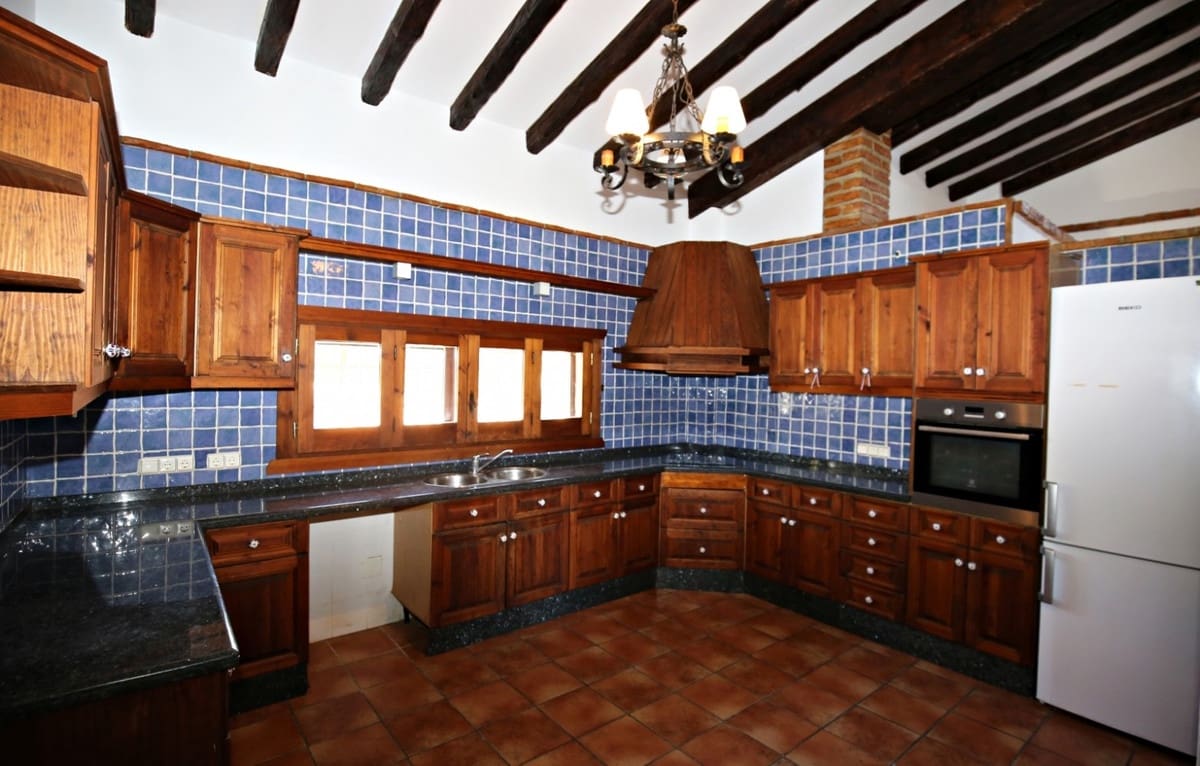 9 bedroom Villa for sale in Frigiliana with pool garage - € 3,200,000 (Ref: 10128703)