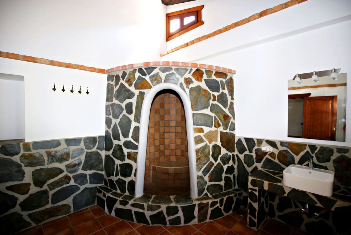 9 bedroom Villa for sale in Frigiliana with pool garage - € 3,200,000 (Ref: 10128703)