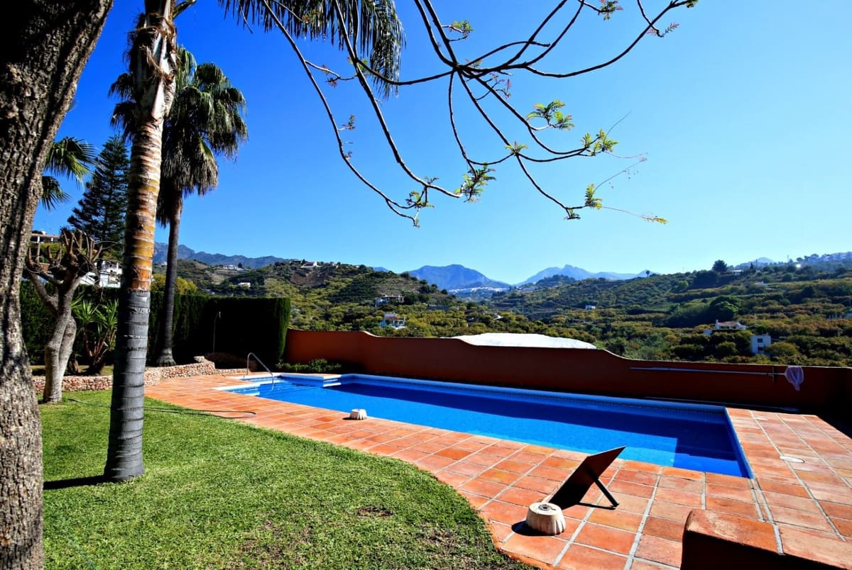 9 bedroom Villa for sale in Frigiliana with pool garage - € 3,200,000 (Ref: 10128703)