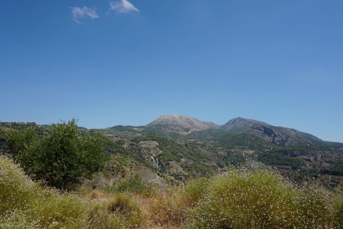3 chambre Finca/Maison de Campagne à vendre à Yunquera - 280 000 € (Ref: 10128704)
