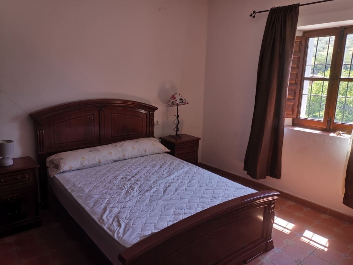 3 soveværelse Finca/Landehus til salg i Alcaucin med garage - € 320.000 (Ref: 10128705)