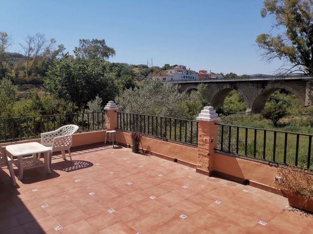 3 bedroom Finca/Country House for sale in Alcaucín with garage - € 320,000 (Ref: 10128705)