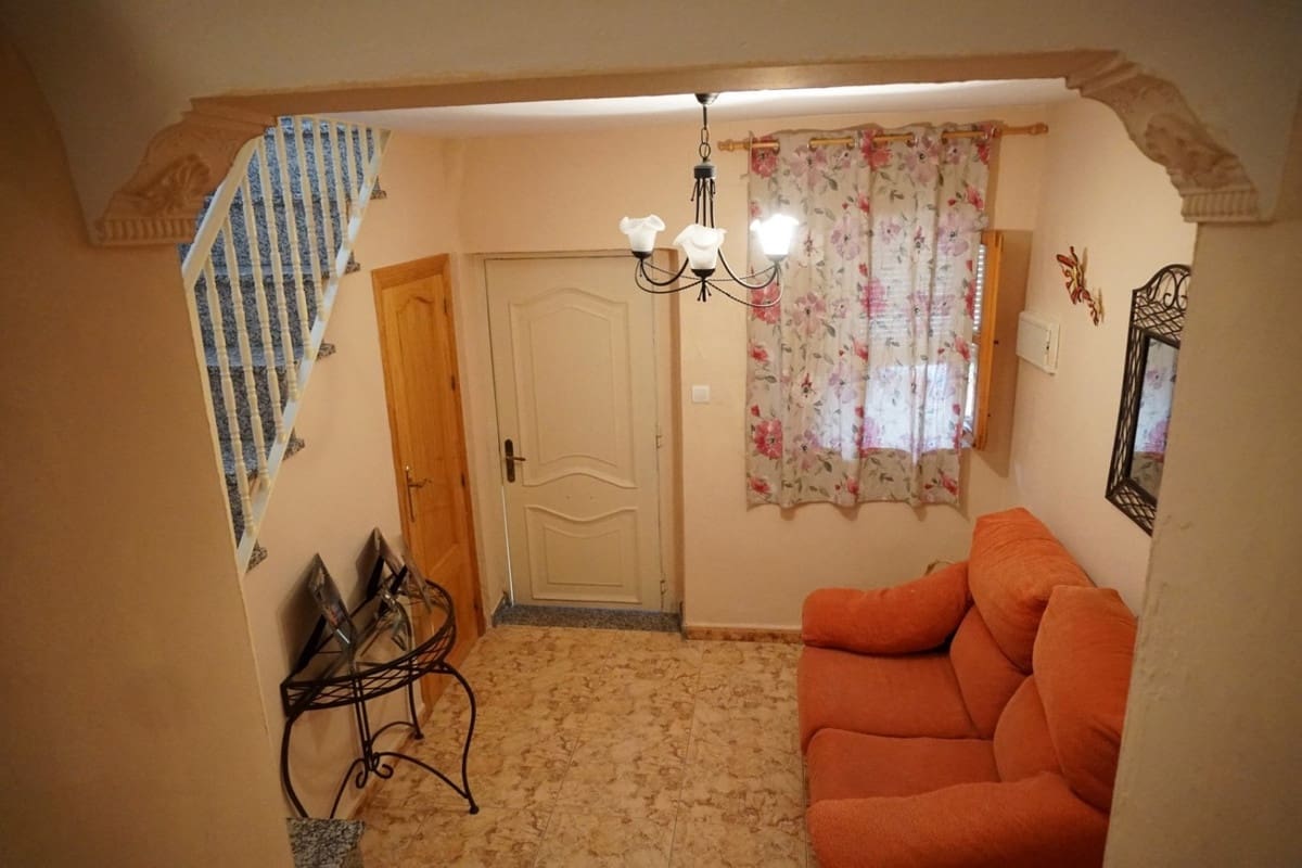 4 soverom Villa til salgs i Competa - € 235 000 (Ref: 10128706)