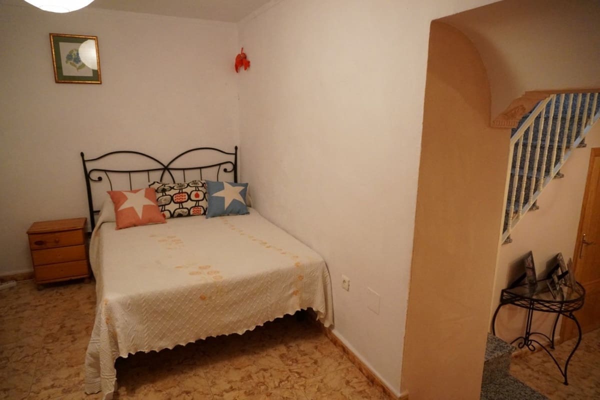 4 soverom Villa til salgs i Competa - € 235 000 (Ref: 10128706)