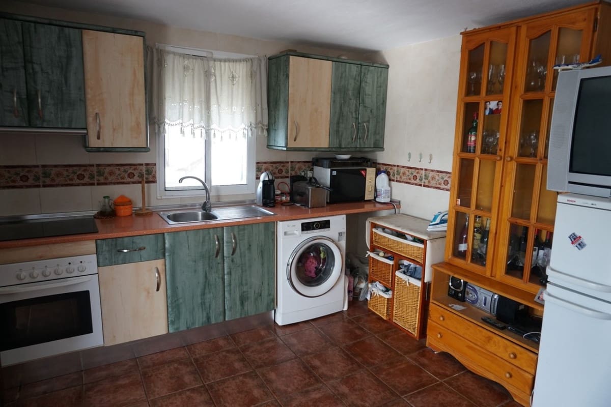 4 soverom Villa til salgs i Competa - € 235 000 (Ref: 10128706)