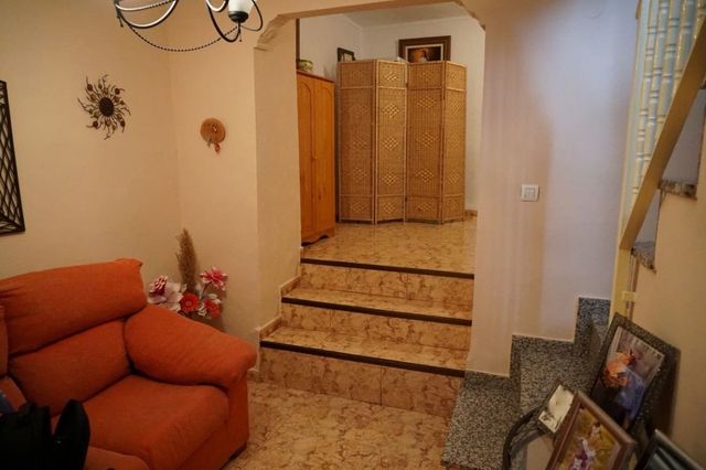 4 chambre Villa/Maison à vendre à Cómpeta - 235 000 € (Ref: 10128706)