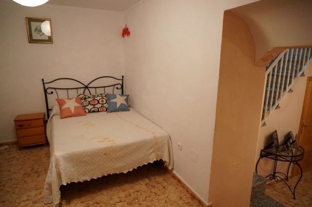 4 chambre Villa/Maison à vendre à Cómpeta - 235 000 € (Ref: 10128706)