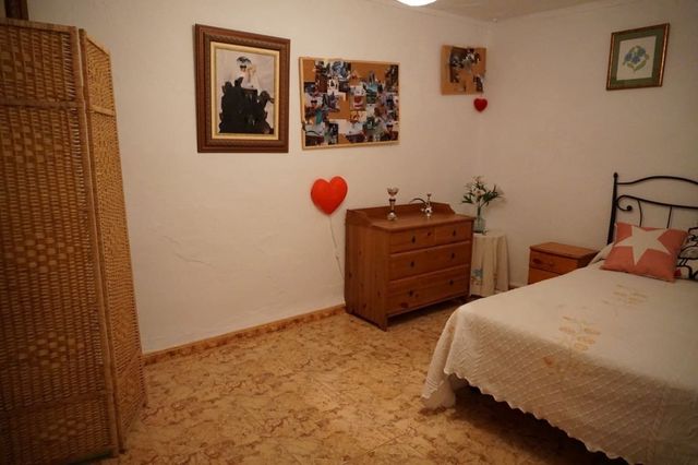 4 chambre Villa/Maison à vendre à Cómpeta - 235 000 € (Ref: 10128706)