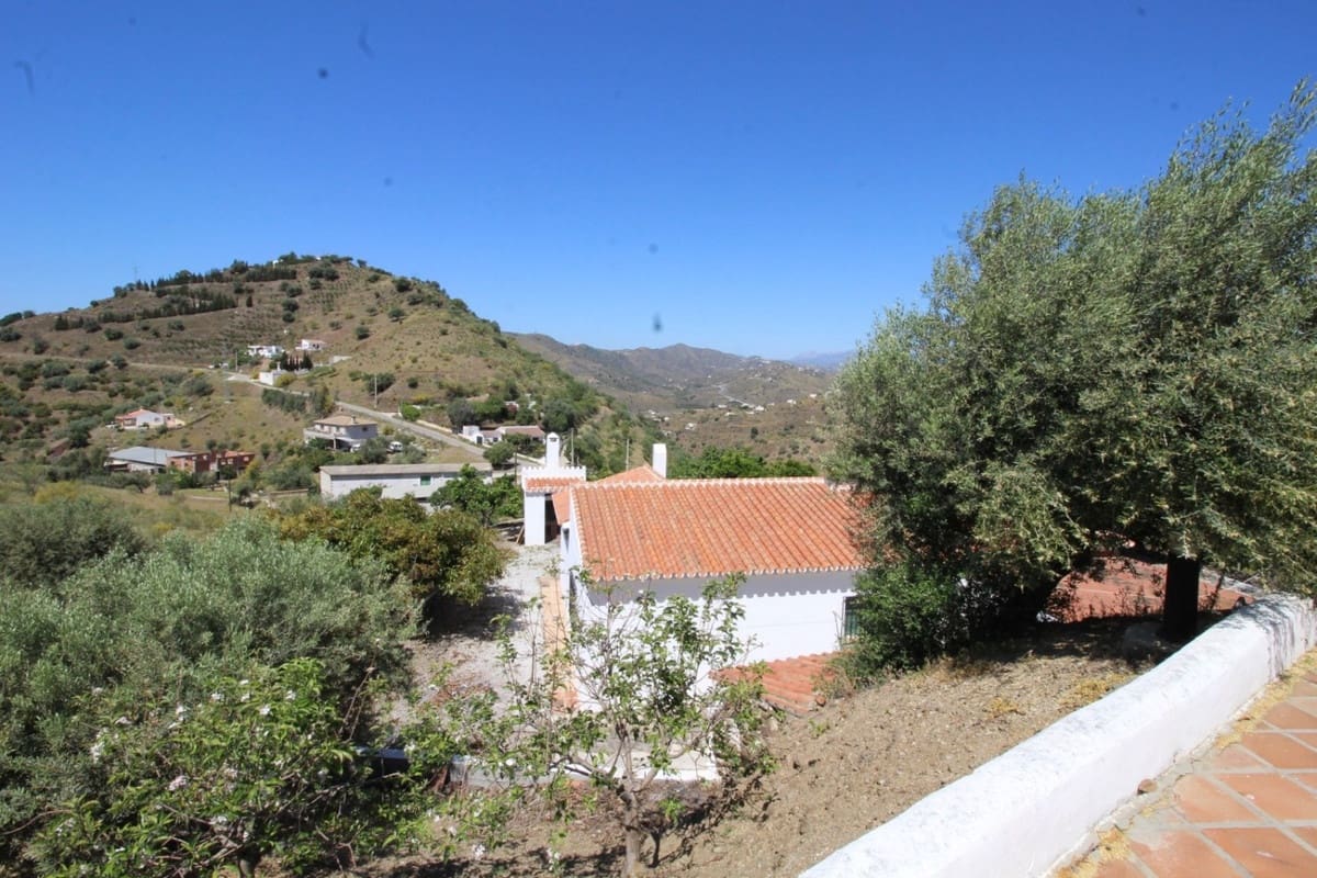 3 camera da letto Finca/Casa di Campagna in vendita in Canillas de Aceituno con piscina garage - 420.000 € (Rif: 10128707)
