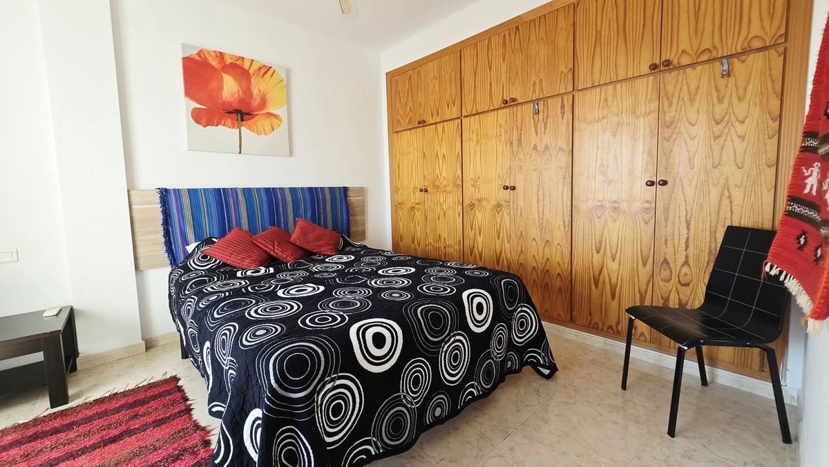 4 soveværelse Villa til salg i Alcaucin med swimmingpool garage - € 369.000 (Ref: 10128713)