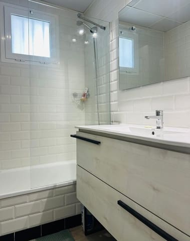 2 chambre Appartement à vendre à Manilva Pueblo, Manilva avec piscine - 225 000 € (Ref: 10128716)