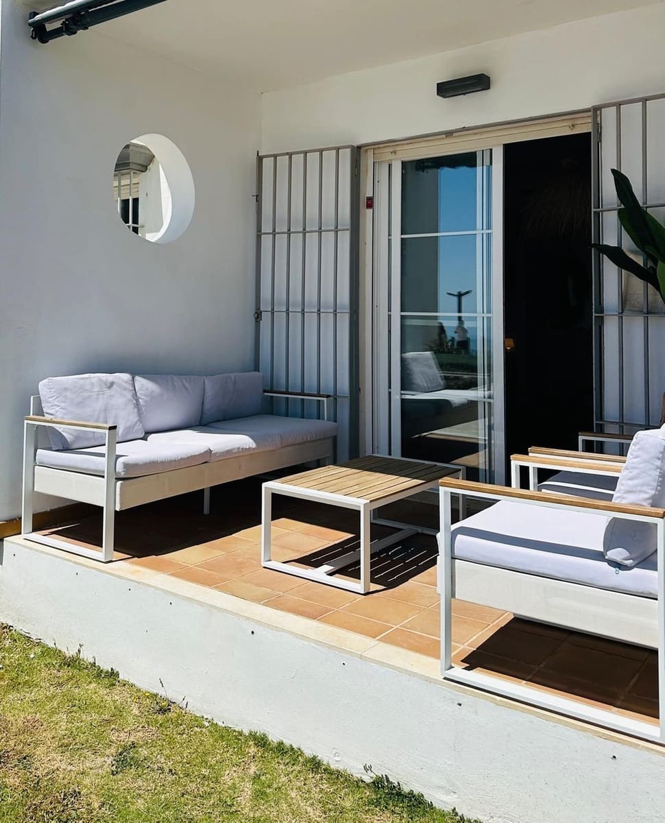3 chambre Appartement à vendre à Manilva avec piscine - 275 000 € (Ref: 10128717)