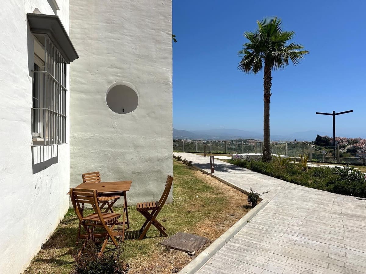 3 chambre Appartement à vendre à Manilva avec piscine - 275 000 € (Ref: 10128717)