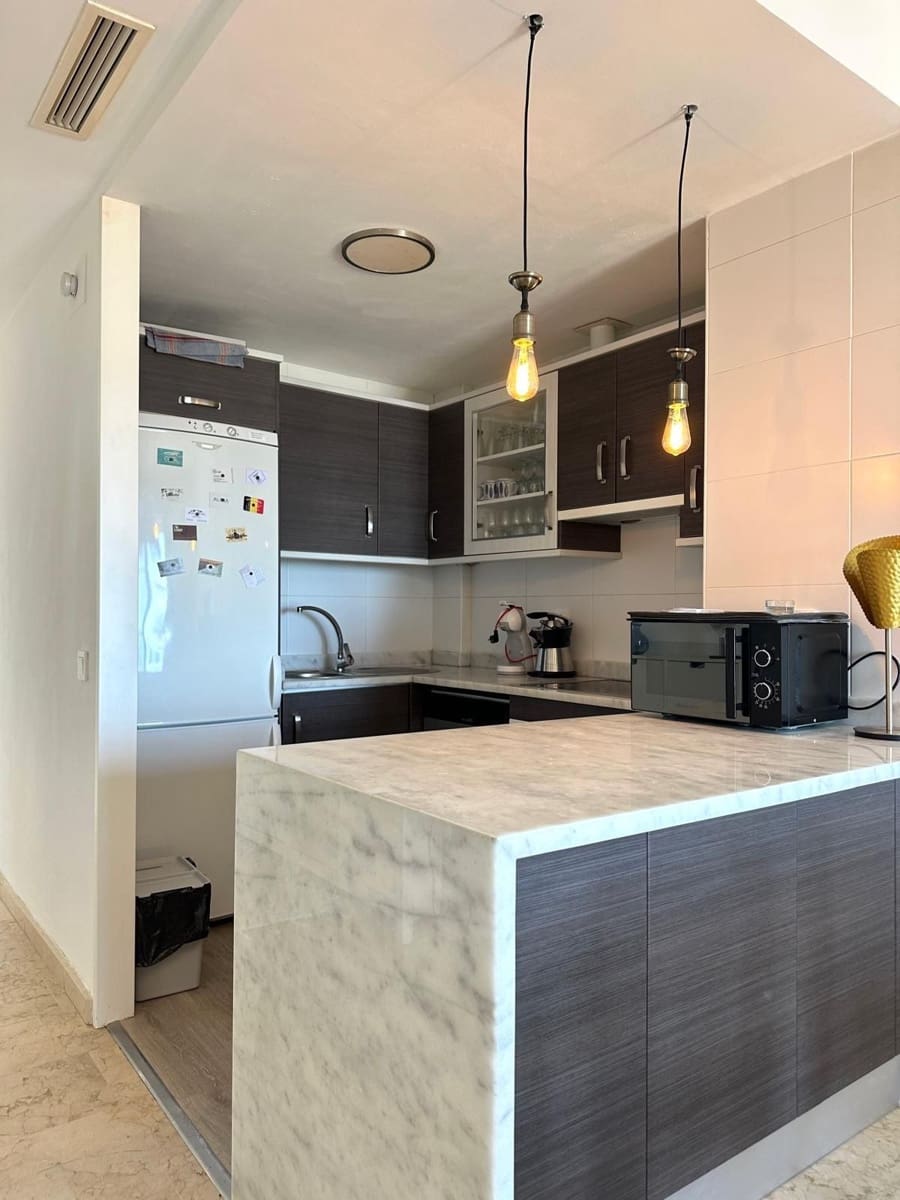 3 chambre Appartement à vendre à Manilva avec piscine - 275 000 € (Ref: 10128717)