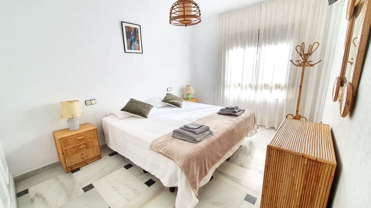 Apartamento de 3 habitaciones en Fuengirola en venta con garaje - 498.000 € (Ref: 10128718)