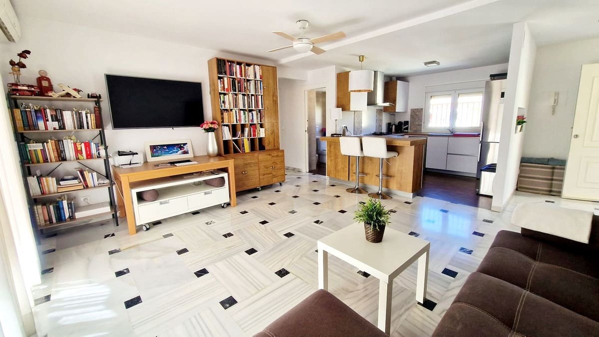 3 makuuhuone Huoneisto myytävänä paikassa Fuengirola mukana 
autotalli - 489 000 € (Ref: 10128719)