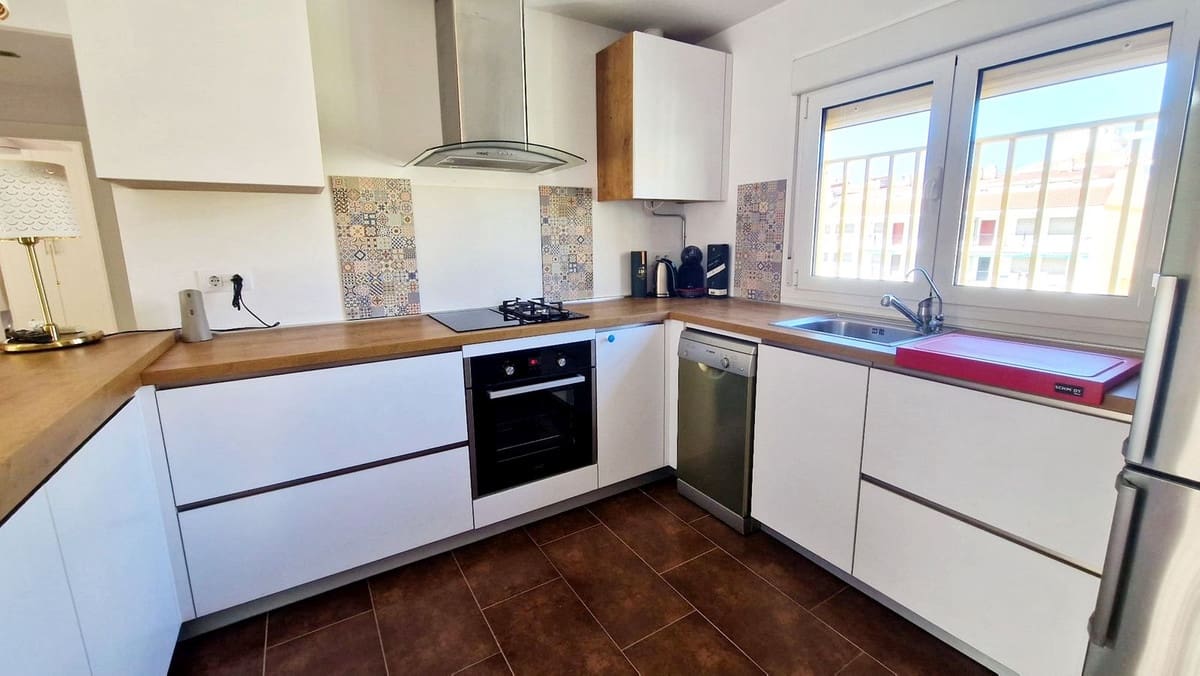 3 makuuhuone Huoneisto myytävänä paikassa Fuengirola mukana 
autotalli - 489 000 € (Ref: 10128719)