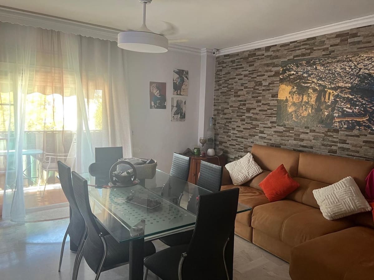 3 sovrum Lägenhet till salu i Marbella med garage - 415 000 € (Ref: 10128723)