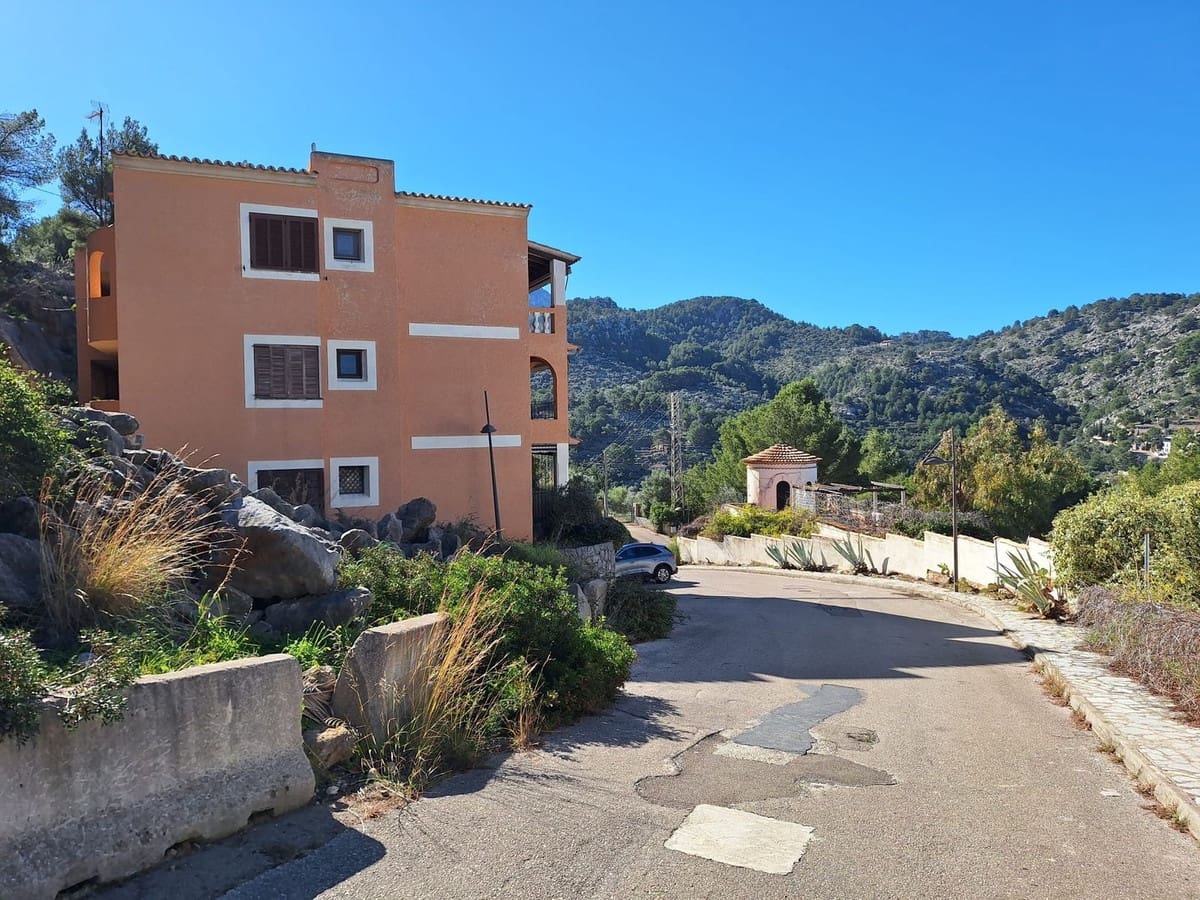2 bedroom Apartment for sale in Soller with garage - € 595,000 (Ref: 10128726)