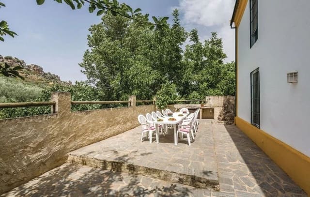 Finca/Casa Rural de 10 habitaciones en Cuevas del Becerro en venta con piscina garaje - 685.000 € (Ref: 10128727)