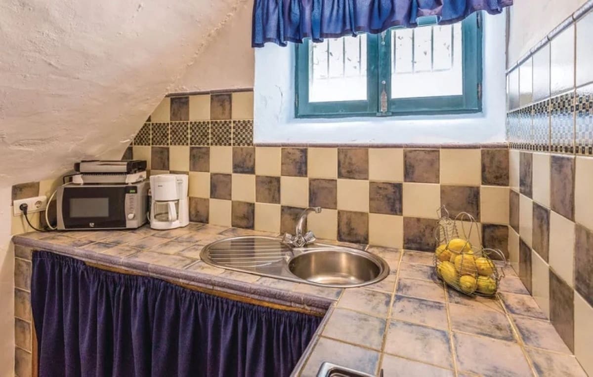10 sypialnia Finka/Dom wiejski na sprzedaż w Cuevas del Becerro z basenem garażem - 685 000 € (Ref: 10128727)