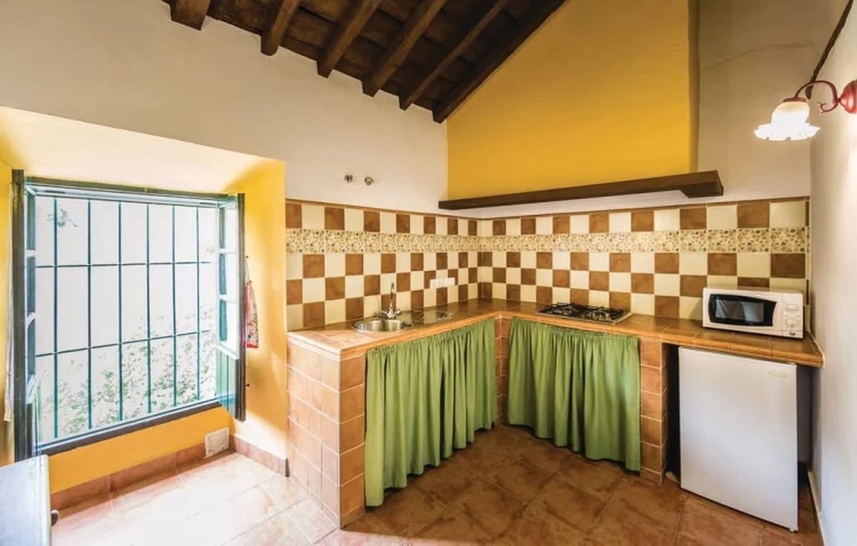 10 sypialnia Finka/Dom wiejski na sprzedaż w Cuevas del Becerro z basenem garażem - 685 000 € (Ref: 10128727)