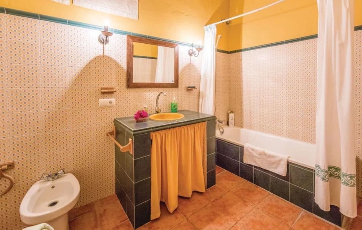 10 sypialnia Finka/Dom wiejski na sprzedaż w Cuevas del Becerro z basenem garażem - 685 000 € (Ref: 10128727)