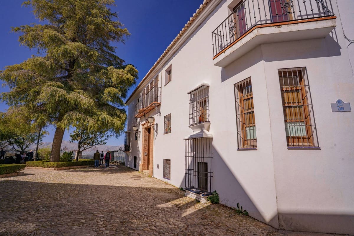 3 bedroom Apartment for sale in Ronda - € 690,000 (Ref: 10128733)