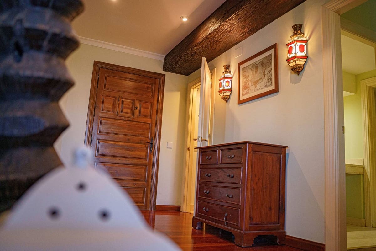 3 bedroom Apartment for sale in Ronda - € 690,000 (Ref: 10128733)