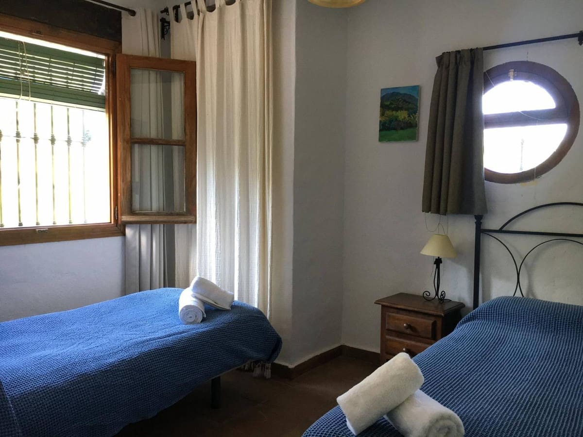 5 soveværelse Finca/Landehus til salg i Gaucin med swimmingpool - € 850.000 (Ref: 10128737)