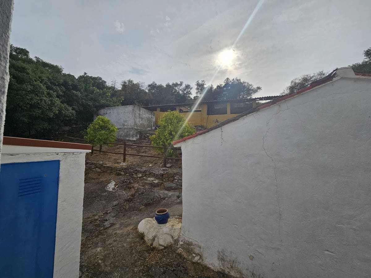 5 soveværelse Finca/Landehus til salg i Gaucin med swimmingpool - € 850.000 (Ref: 10128737)