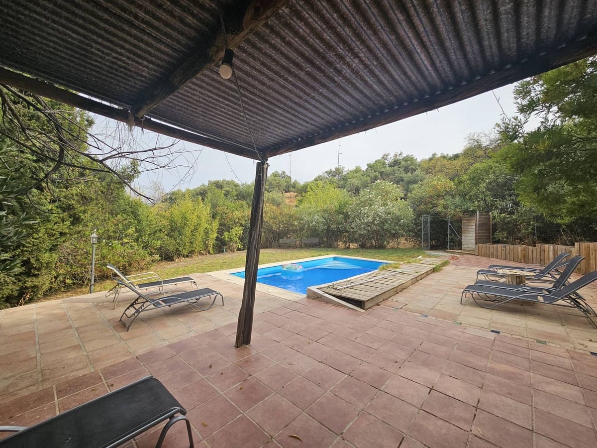 5 soveværelse Finca/Landehus til salg i Gaucin med swimmingpool - € 850.000 (Ref: 10128737)