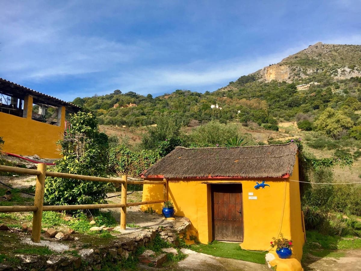 5 soveværelse Finca/Landehus til salg i Gaucin med swimmingpool - € 850.000 (Ref: 10128737)