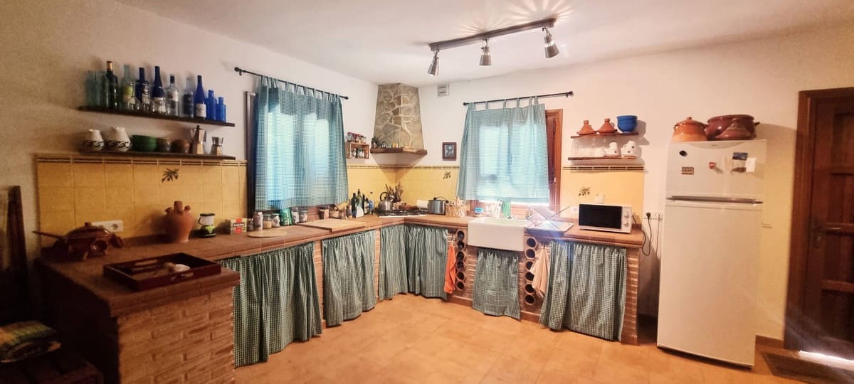 4 sovrum Villa till salu i Cortes de la Frontera - 230 000 € (Ref: 10128738)