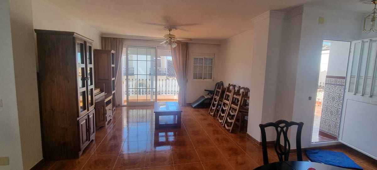 4 sovrum Villa till salu i Benarraba med garage - 265 000 € (Ref: 10128740)