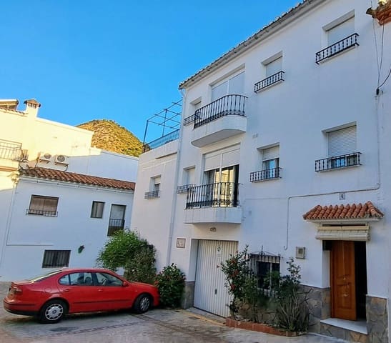 4 sovrum Villa till salu i Benarrabá med garage - 265 000 € (Ref: 10128740)