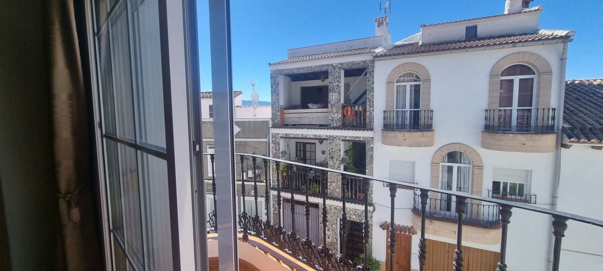 4 sovrum Villa till salu i Benarraba med garage - 265 000 € (Ref: 10128740)