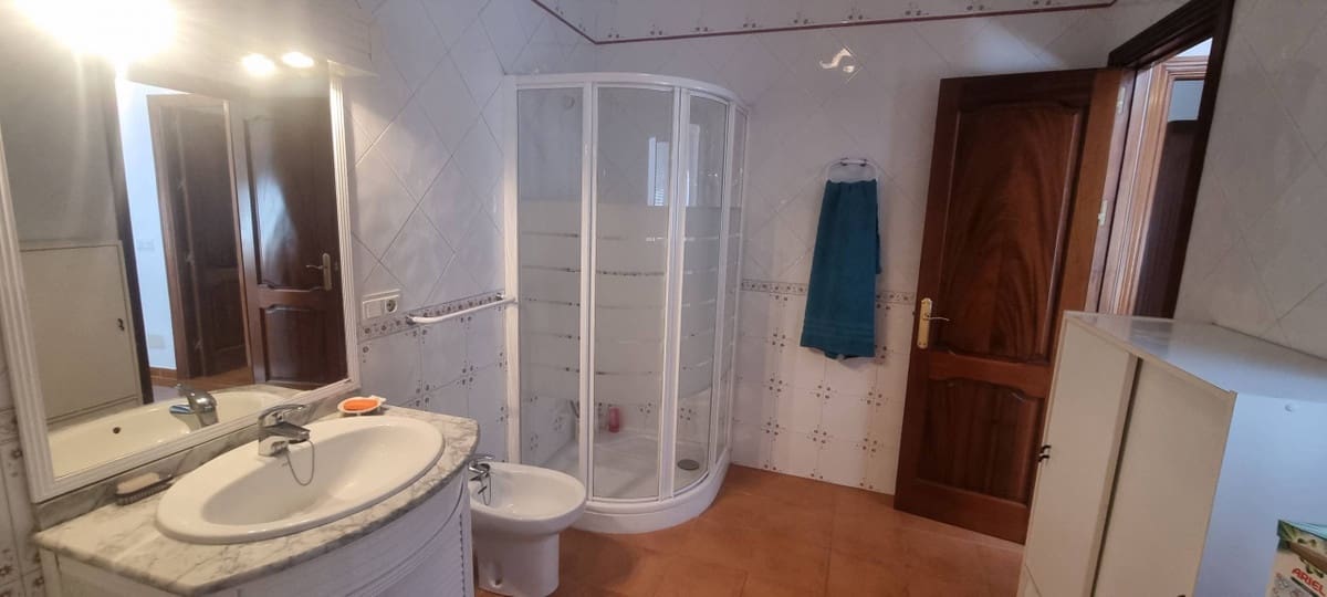 4 sovrum Villa till salu i Benarraba med garage - 265 000 € (Ref: 10128740)