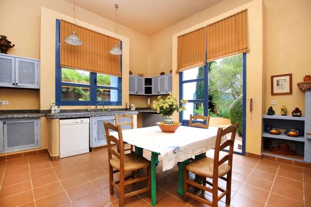 9 slaapkamer Finca/Landhuis te koop in Gaucín met zwembad - € 1.550.000 (Ref: 10128741)