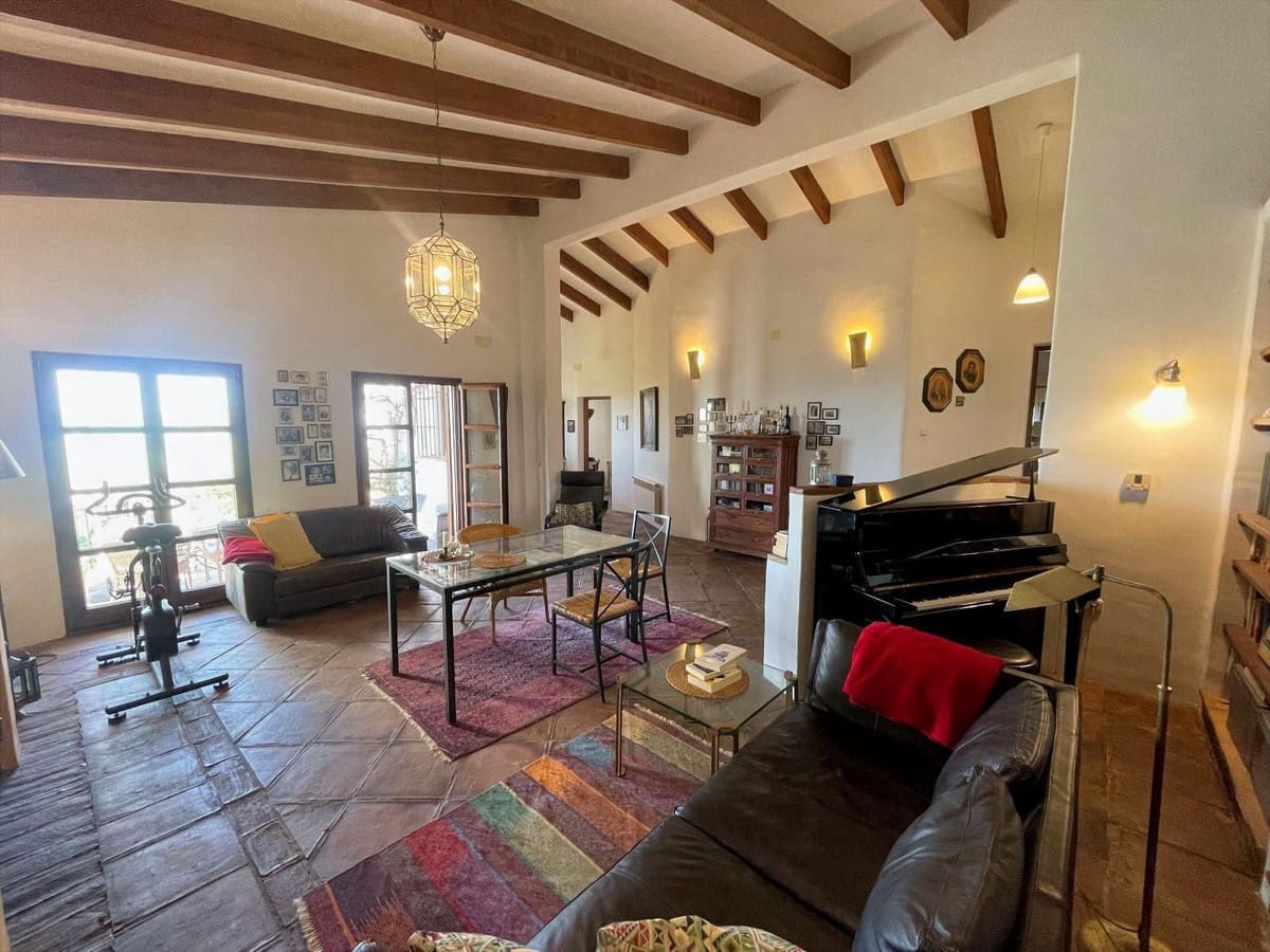 5 chambre Finca/Maison de Campagne à vendre à Villanueva de la Concepcion avec piscine garage - 799 000 € (Ref: 10128745)