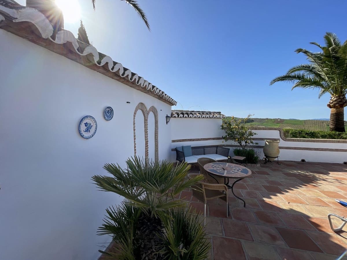 5 chambre Finca/Maison de Campagne à vendre à Villanueva de la Concepcion avec piscine garage - 799 000 € (Ref: 10128745)