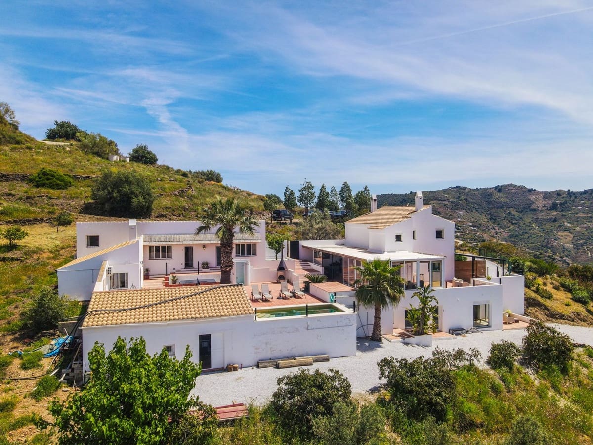 7 chambre Villa/Maison à vendre à Competa avec piscine garage - 1 285 000 € (Ref: 10128774)