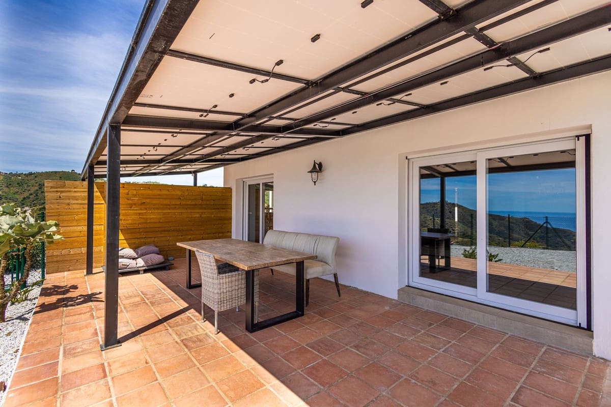 7 chambre Villa/Maison à vendre à Competa avec piscine garage - 1 285 000 € (Ref: 10128774)
